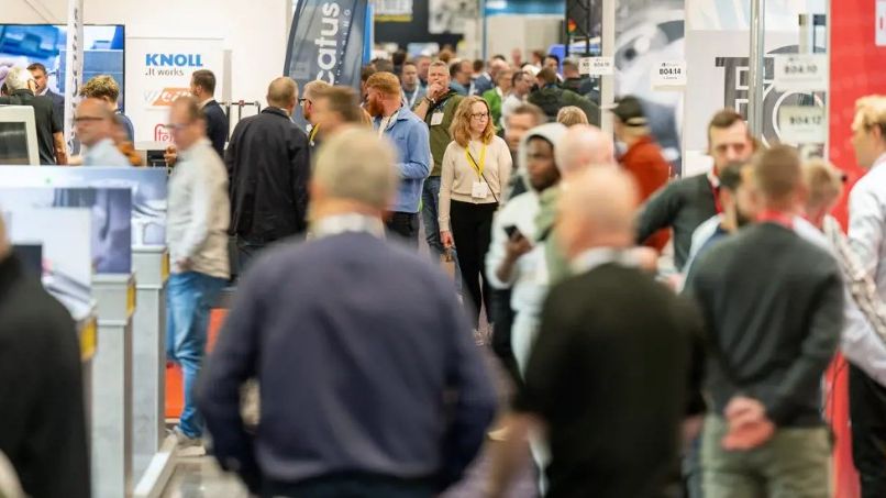 Svensk tillverkningsindustri samlades i Jönköping när Elmia Produktionsmässor 2026 återigen blev Nordens största mötesplats för produktion och tillverkning. Med 500 utställare och sex parallella mässor präglades årets upplaga av automation, AI, försörjningskedjor, hållbarhet och framtidstro.
