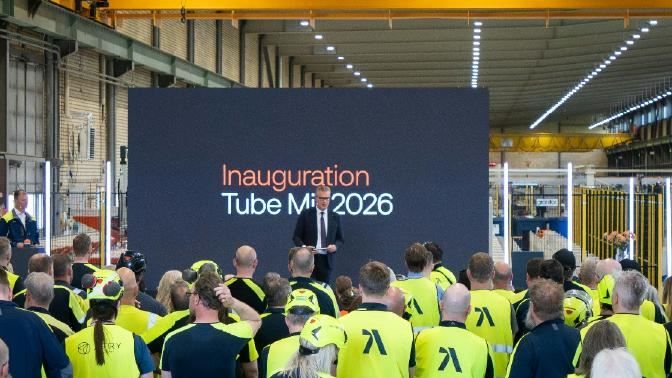 Alleima har invigt produktionsanläggningen Rörverk 2026 i Sandviken. Investeringen på cirka 330 miljoner kronor ska stärka företagets position inom kärnkraftssegmentet och möta den ökande efterfrågan på både traditionell kärnkraft och små modulära reaktorer, så kallade SMR.