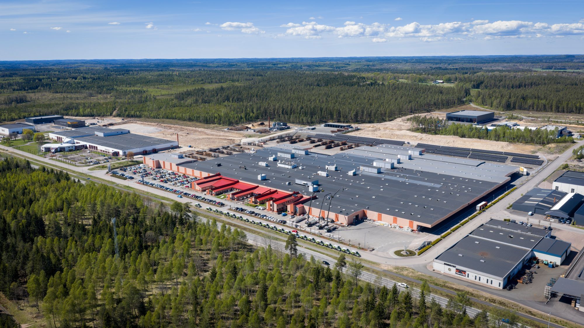 EAB bygger framtidens stålbyggnadsfabrik i Smålandsstenar